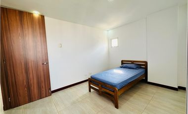 VENDO APARTAMENTO REMODELADO EN ALTO PRADO, BARRANQUILLA