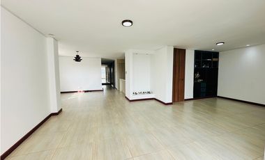 VENDO APARTAMENTO REMODELADO EN ALTO PRADO, BARRANQUILLA