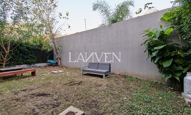 Venta departamento 3 ambientes con gran jardin - San Isidro