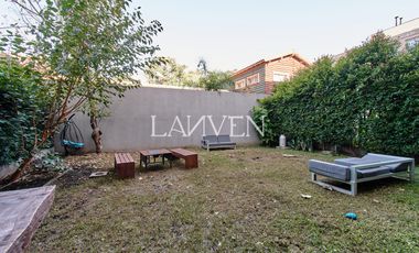 Venta departamento 3 ambientes con gran jardin - San Isidro