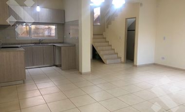 Venta de Dpx.  3 dorm. Centenario - Neuquén