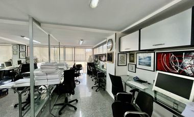 SE RENTA OFICINA EQUIPADA O SIN EQUIPAR EN ROMA SUR, CUAUHTEMOC