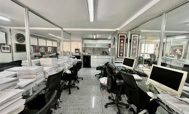 SE RENTA OFICINA EQUIPADA O SIN EQUIPAR EN ROMA SUR, CUAUHTEMOC