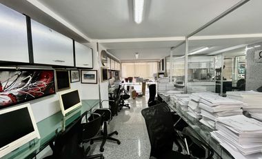 SE RENTA OFICINA EQUIPADA O SIN EQUIPAR EN ROMA SUR, CUAUHTEMOC