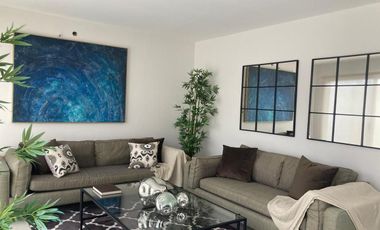 Quintas Campo Real: Casa con jardín y 4 recámaras.