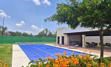Quintas Campo Real: Casa con jardín y 4 recámaras.