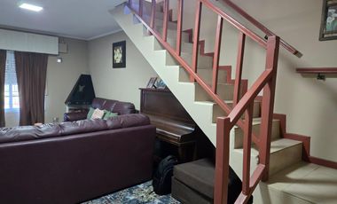 HERMOSA CASA 5 AMBIENTES A LA VENTA