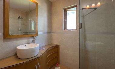 Casa de Lujo en Venta en Puerta de Hierro