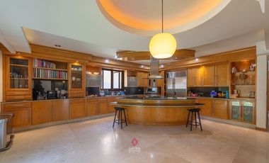 Casa de Lujo en Venta en Puerta de Hierro
