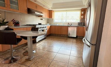 CASA CON SEGURIDAD EN LA HERRADURA VENTA