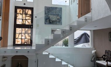 CASA CON SEGURIDAD EN LA HERRADURA VENTA