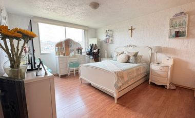 CASA CON SEGURIDAD EN LA HERRADURA VENTA