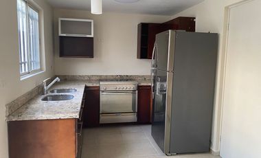 CASA RENTA $20,000 CUMBRES SAN AGUSTIN