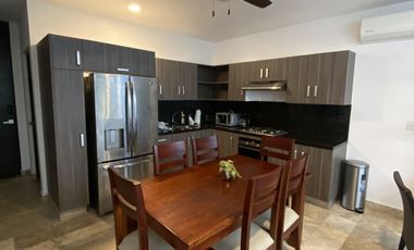 Townhouse en Venta en Mérida, Privada Luana, Santa Gertrudis Copó