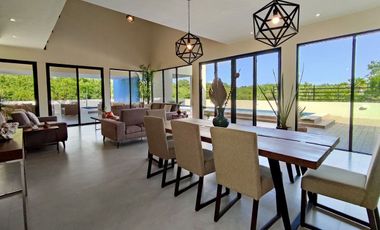 VIDA SERENA EN VILLA CONTEMPORÁNEA
