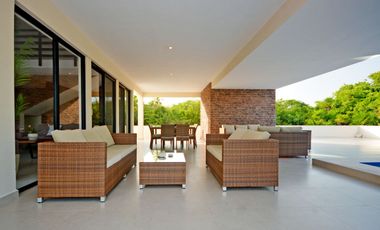 VIDA SERENA EN VILLA CONTEMPORÁNEA