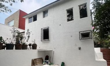 Renta casa en Lomas de Bellavista 25,000