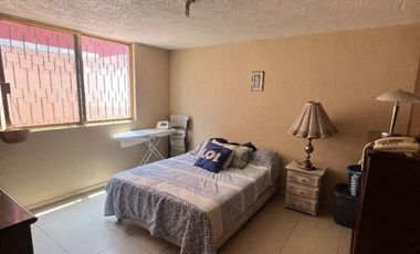 Renta casa en Lomas de Bellavista 25,000