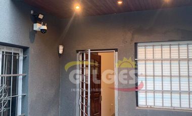 Venta PH 3 Amb.   en Villa Sarmiento  Reciclado a Nuevo