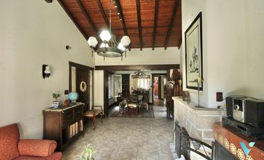 Casa en Venta Ituzaingó Norte con importante lote ideal emprendimiento en zona céntrica