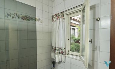 Casa en Venta Ituzaingó Norte con importante lote ideal emprendimiento en zona céntrica