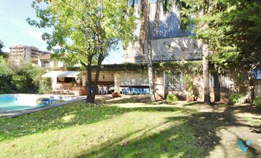 Casa en Venta Ituzaingó Norte con importante lote ideal emprendimiento en zona céntrica