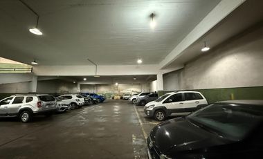 Cochera cubierta venta en Avellaneda Centro