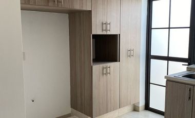 CASA EN RENTA CAPELLANIA RESIDENCIAL
