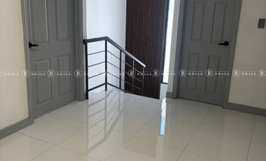 CASA EN VENTA AL NORTE EN  RINCONADA DE LA SIERRA