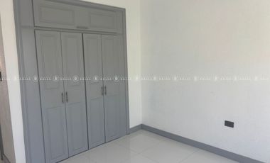 CASA EN VENTA AL NORTE EN  RINCONADA DE LA SIERRA