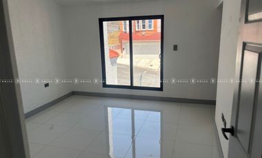 CASA EN VENTA AL NORTE EN  RINCONADA DE LA SIERRA
