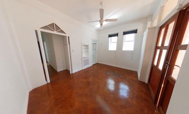 Departamento 2 ambientes - Paraguay 700 - Retiro