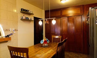 Casa en venta en Balcones de Anáhuac, San Nicolás | 4 recámaras, terraza y excel