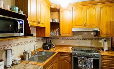 Casa en venta en Balcones de Anáhuac, San Nicolás | 4 recámaras, terraza y excel