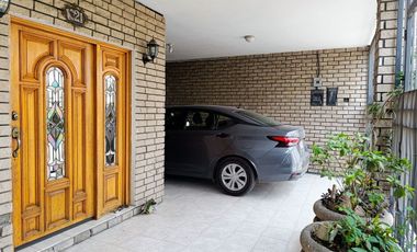 Casa en venta en Balcones de Anáhuac, San Nicolás | 4 recámaras, terraza y excel