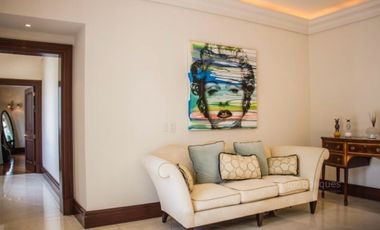 Casa en Venta en condominio Horizontal en la mejor zona de las Lomas.