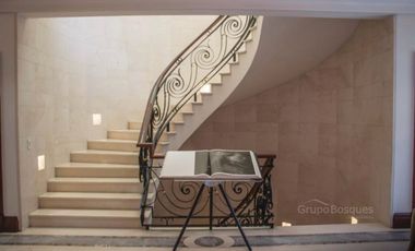 Casa en Venta en condominio Horizontal en la mejor zona de las Lomas.