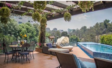 Casa en Venta en condominio Horizontal en la mejor zona de las Lomas.