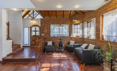 Casa en  Alquiler Country Golf El Sosiego