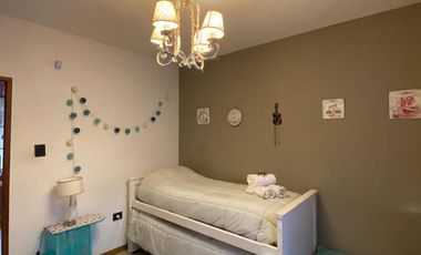 CASA 4 DORM - AMOBLADA - PILETA -  TISSERA AL 700 - MENDIOLAZA