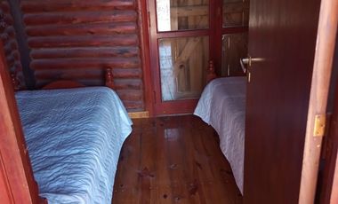 Impecable casa quinta en La Juanita, Colonia Ensayo