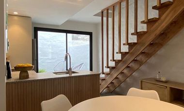 Alquiler Duplex en Cerro de las Rosas con patio