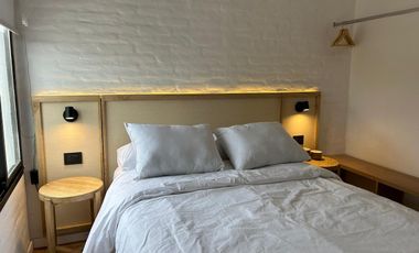 Alquiler Duplex en Cerro de las Rosas con patio