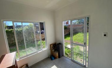 VENDO CASA INTERNA ZONA GAZZANO