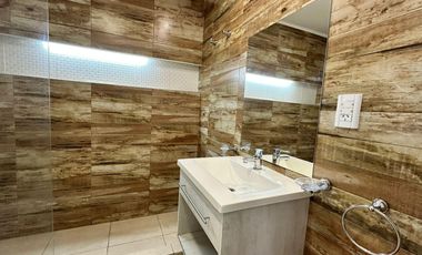Casa en venta - 4 Dormitorios 2 Baños - Pinamar