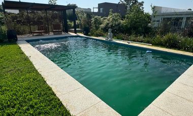 ALQUILER DE CASA SANTA ELENA CON PISCINA