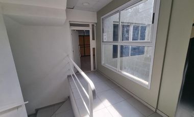Edificio comercial en esquina de Av. 9 de Julio y Coronel Suarez