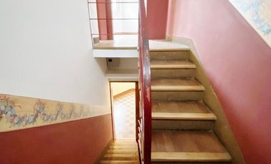 EN VENTA CASA EN EL CENTRO DE LA CIUDAD DOS DORMITORIOS