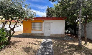 Casa en venta - 2 Dormitorios 1 Baño - Mar del Tuyú