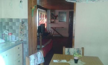 Casa en venta - 2 Dormitorios 1 Baño - Mar del Tuyú